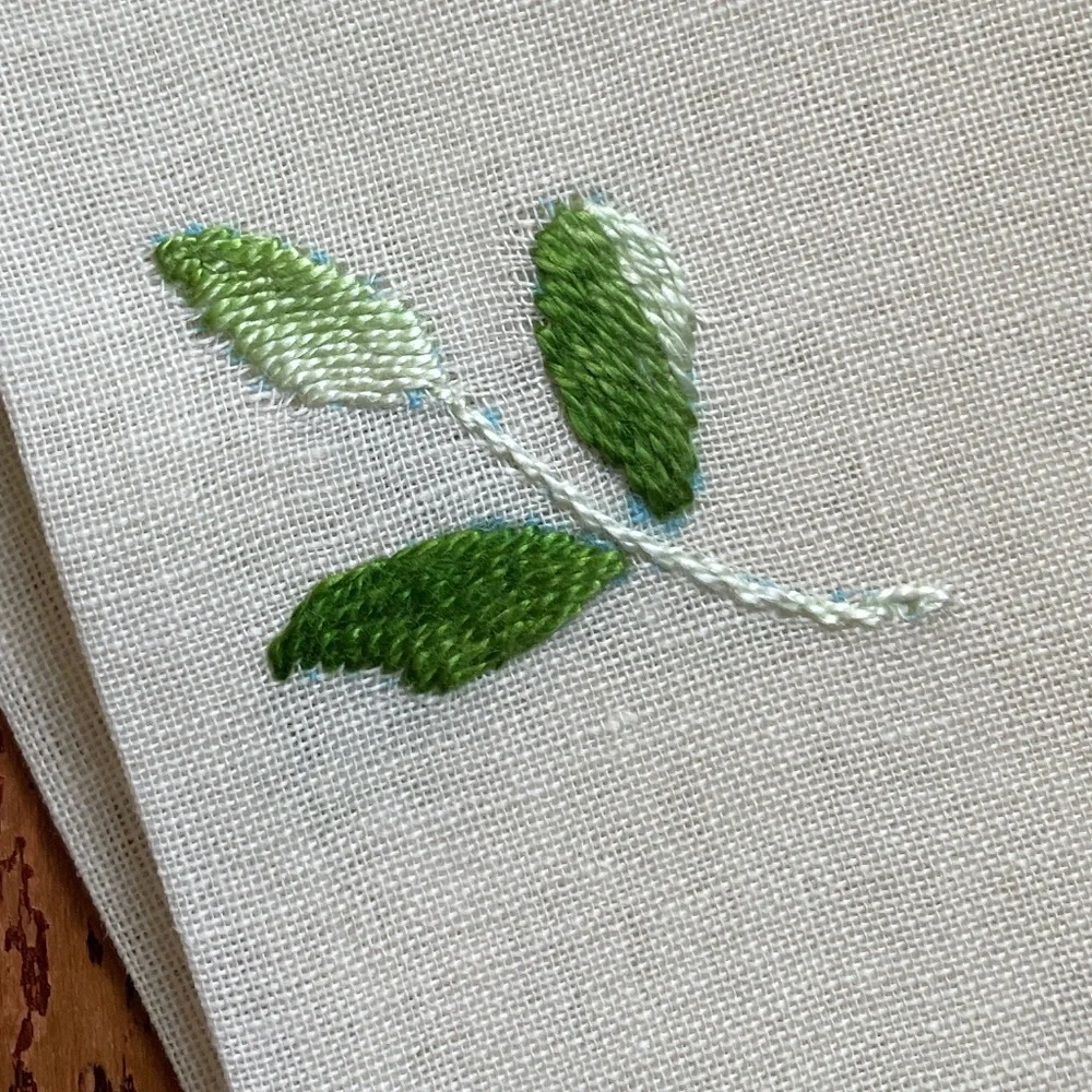 vintage linen napkins - Picture 2 of 12